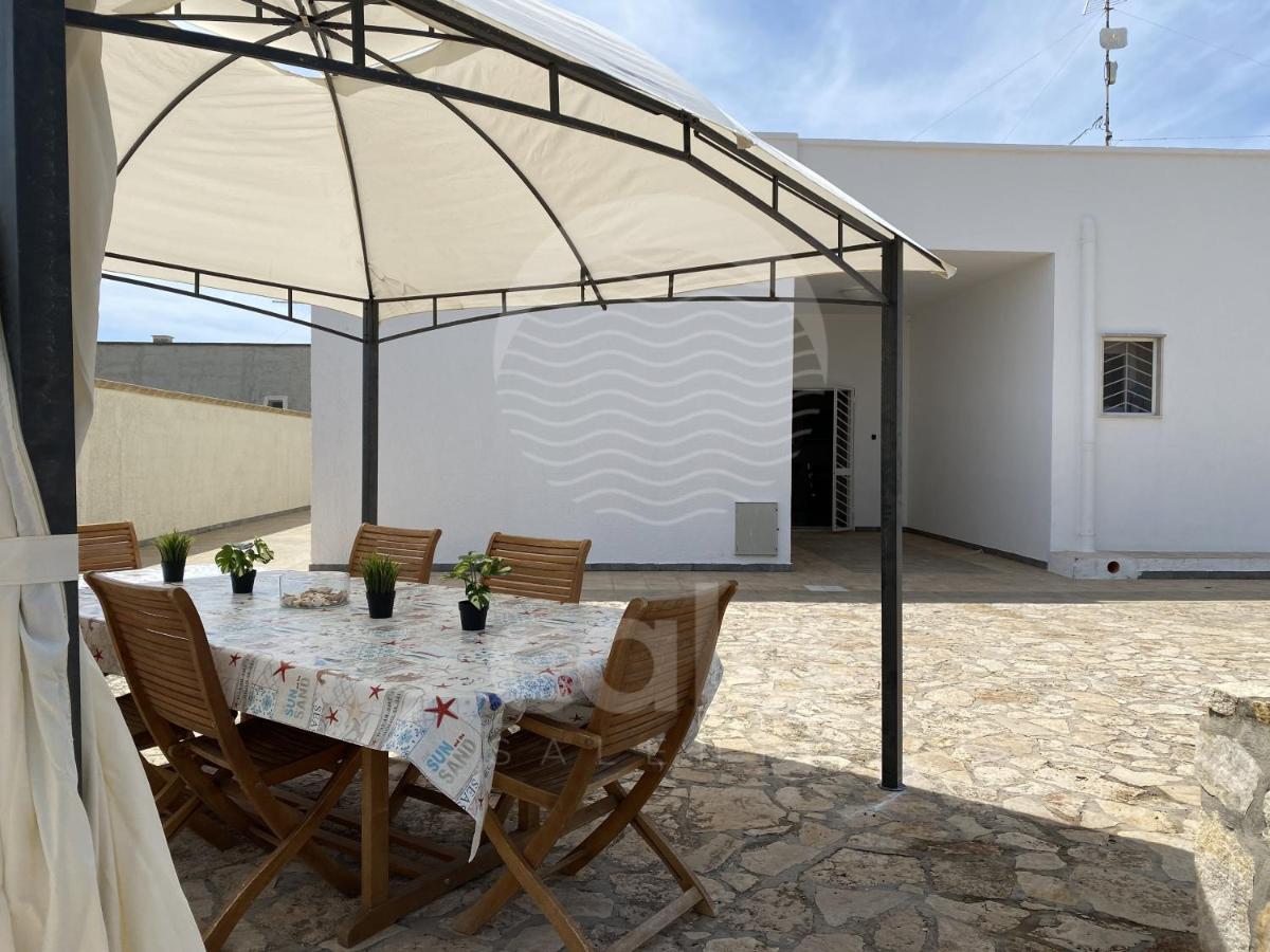 Villa Conversano By Cala Salento Torre Lapillo Exterior photo